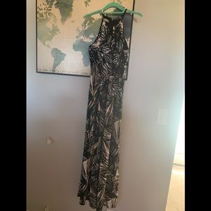 Tropical stretchy maxi dress with keyhole cut out
